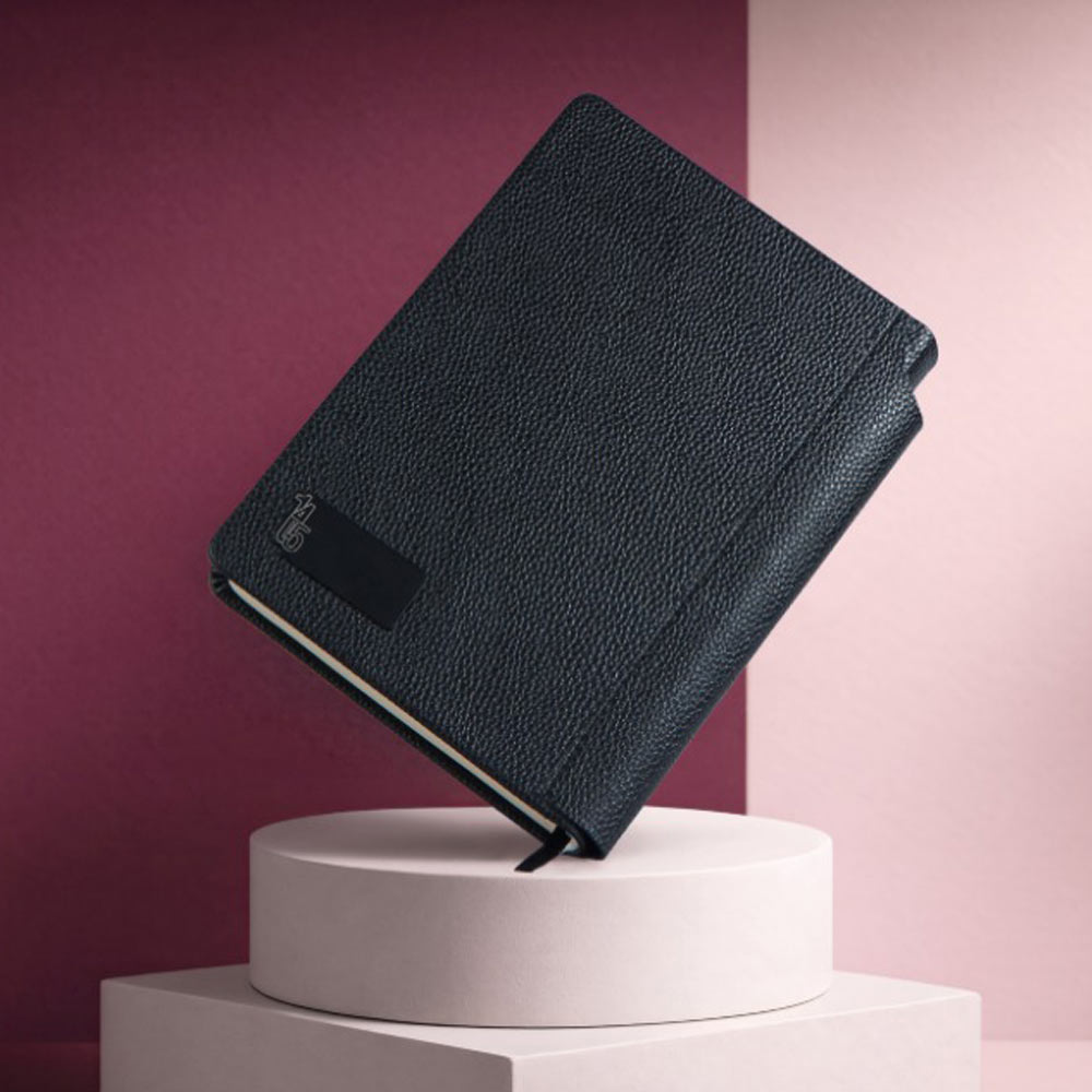 تقویم 1405 برند آپادانا کد22 چرم شرانگ